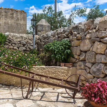 Landhaus La Muraglia Residenza Turistica Rurale *
