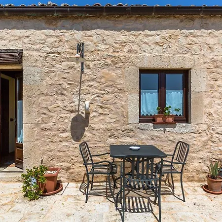 בית כפרי La Muraglia Residenza Turistica Rurale *