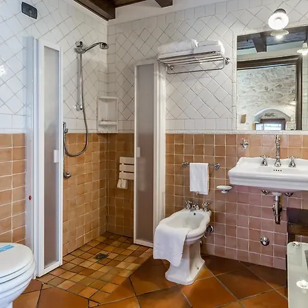 בית כפרי La Muraglia Residenza Turistica Rurale *